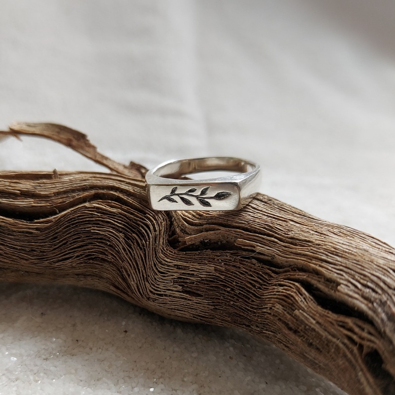 Anillo Sello Ramita